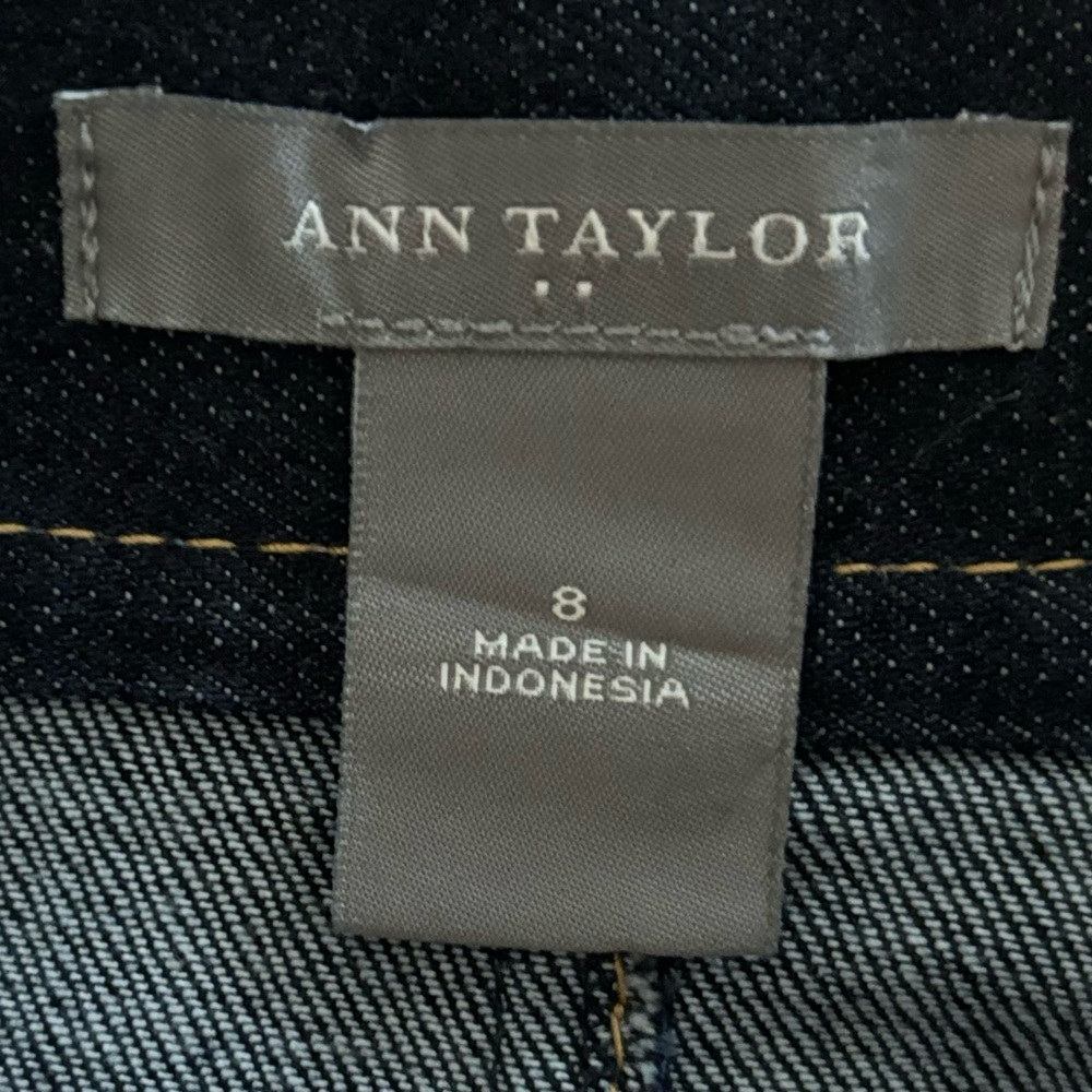 Ann Taylor Dark Wash Denim A-Line Skirt Women’s Classic Jean Skirt - Picture 4 of 8